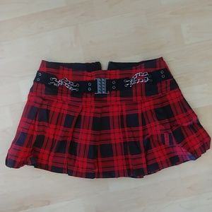 Plaid mini skirt